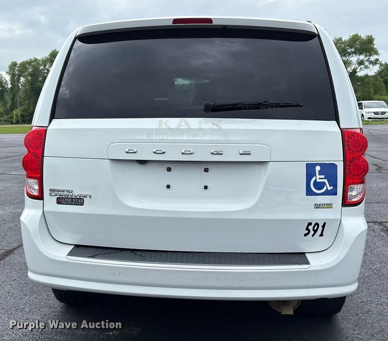 image for item DY0609 2017 Dodge Grand Caravan handicap accessible van