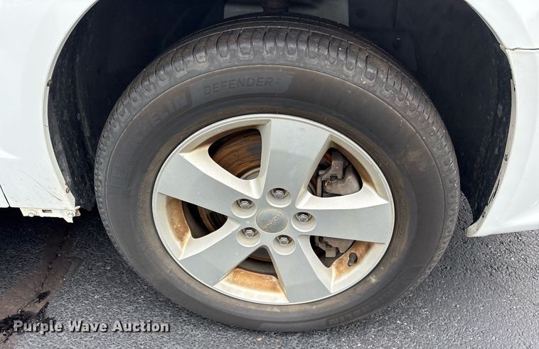 image for item DY0609 2017 Dodge Grand Caravan handicap accessible van