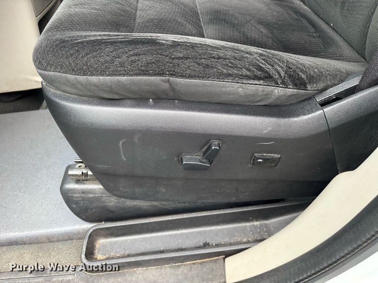 image for item DY0610 2018 Dodge Grand Caravan handicap accessible van