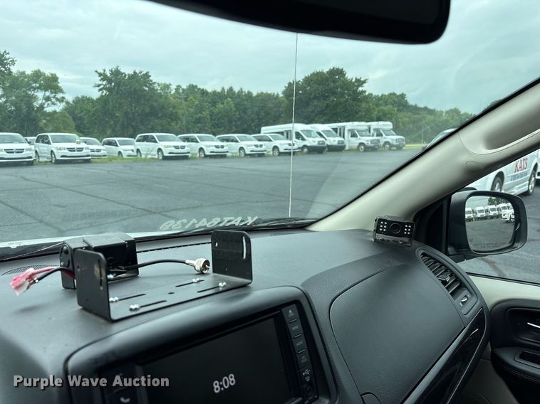 image for item DY0610 2018 Dodge Grand Caravan handicap accessible van