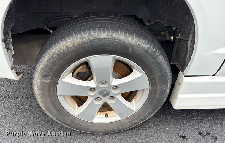 image for item DY0611 2018 Dodge Grand Caravan handicap accessible van