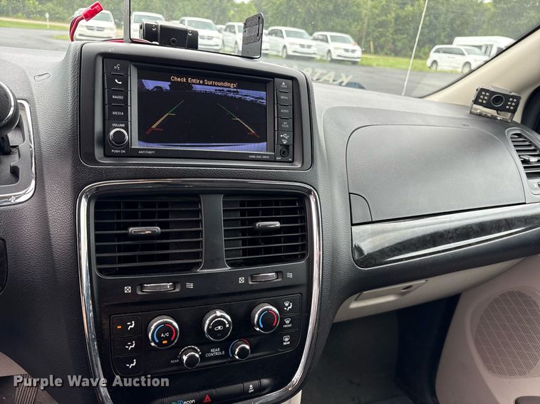 image for item DY0612 2018 Dodge Grand Caravan handicap accessible van