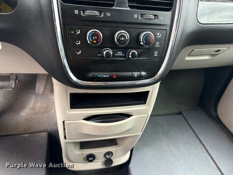 image for item DY0612 2018 Dodge Grand Caravan handicap accessible van