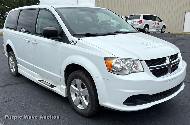 image for item DY0613 2018 Dodge Grand Caravan handicap accessible van