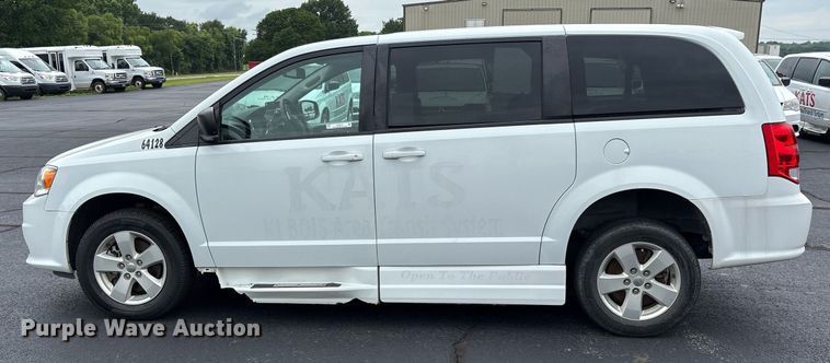 image for item DY0613 2018 Dodge Grand Caravan handicap accessible van