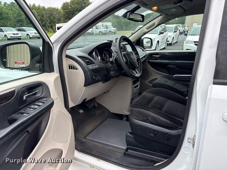 image for item DY0613 2018 Dodge Grand Caravan handicap accessible van