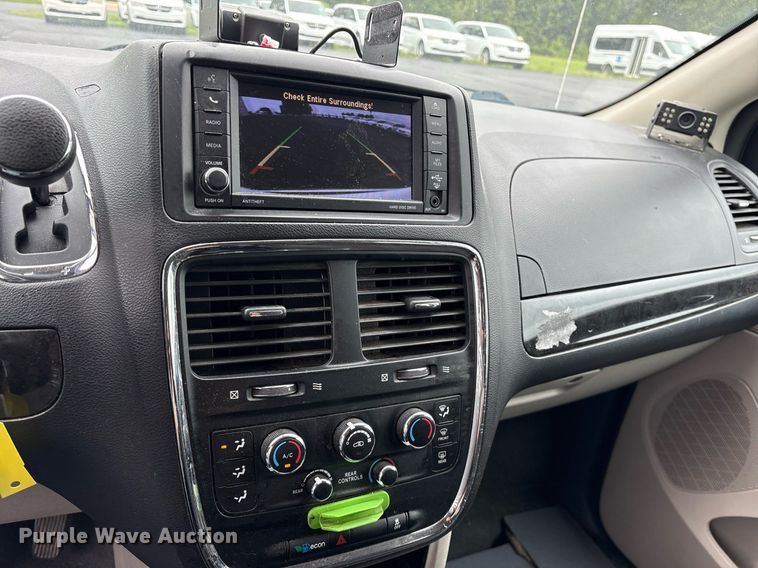 image for item DY0613 2018 Dodge Grand Caravan handicap accessible van