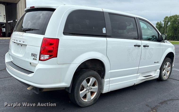 image for item DY0614 2019 Dodge Grand Caravan handicap accessible van