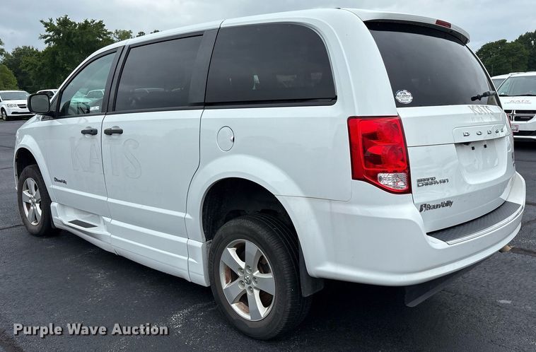 image for item DY0614 2019 Dodge Grand Caravan handicap accessible van