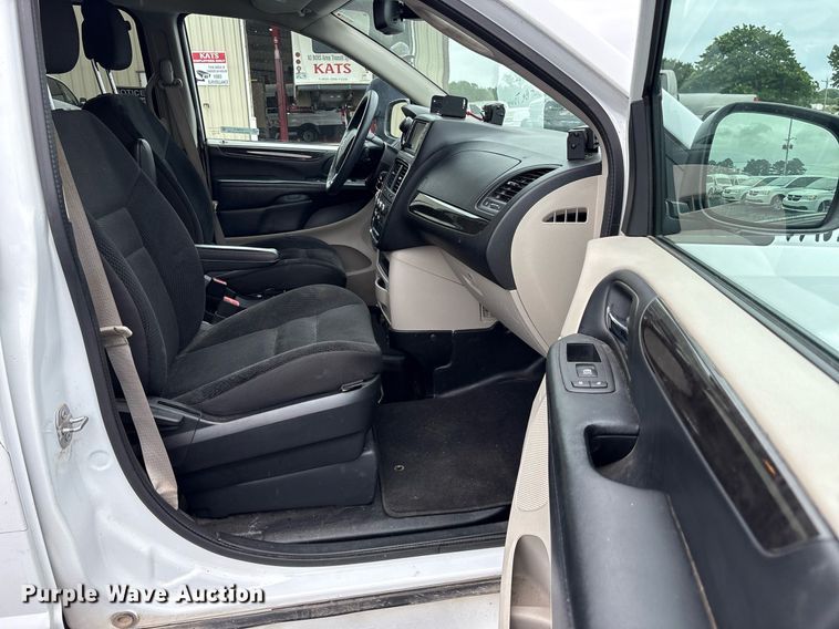 image for item DY0614 2019 Dodge Grand Caravan handicap accessible van