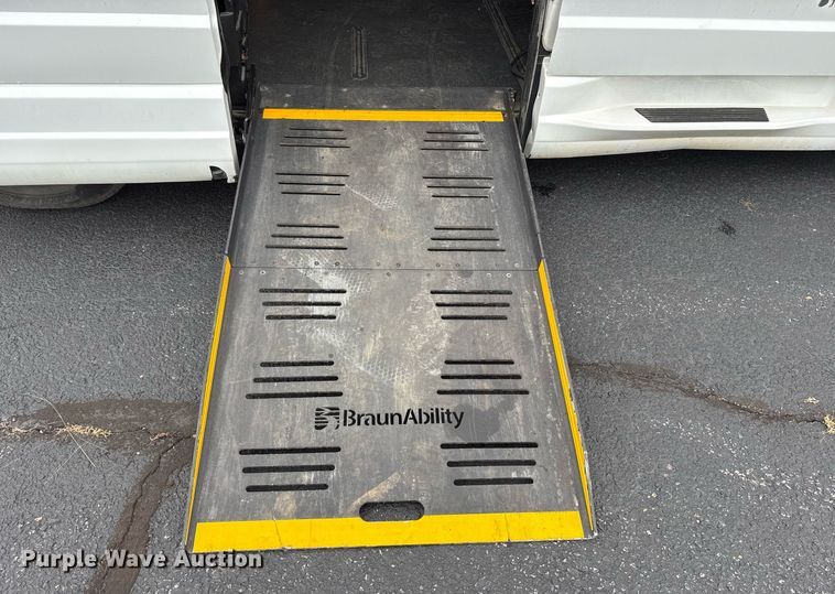 image for item DY0614 2019 Dodge Grand Caravan handicap accessible van