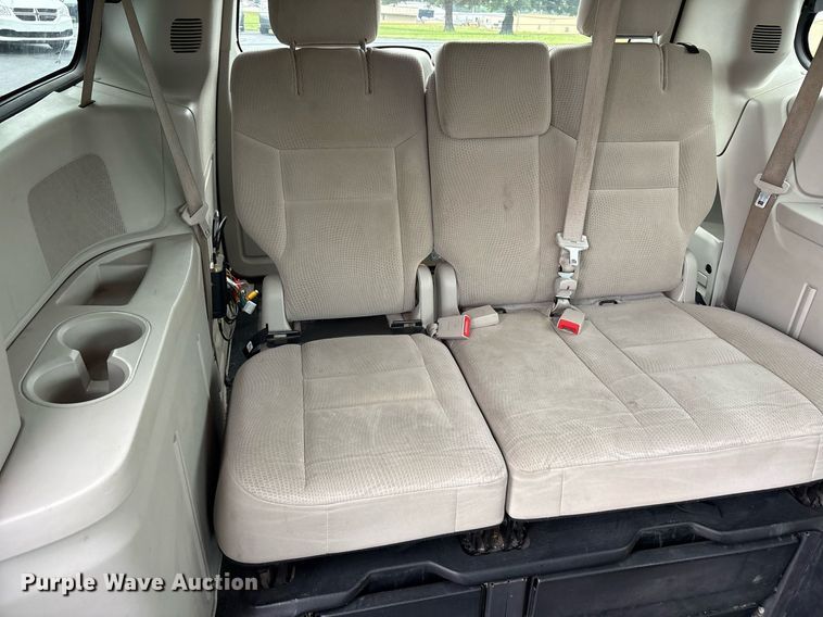 image for item DY0614 2019 Dodge Grand Caravan handicap accessible van