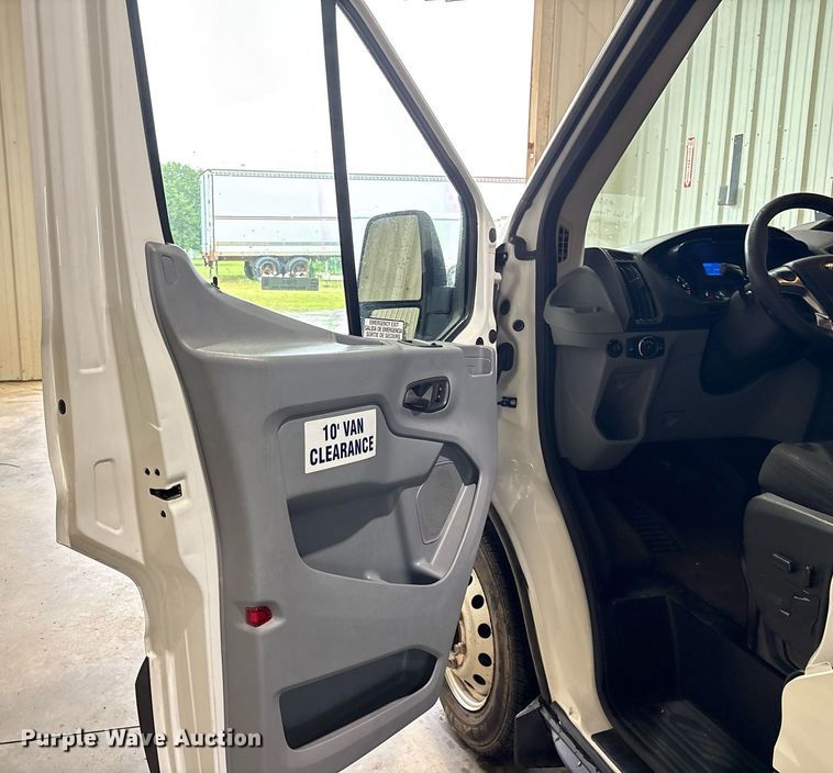 image for item DY0615 2017 Ford Transit shuttle bus