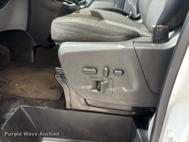 image for item DY0615 2017 Ford Transit shuttle bus