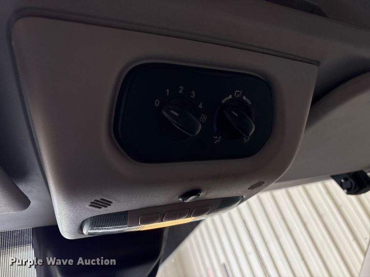 image for item DY0615 2017 Ford Transit shuttle bus