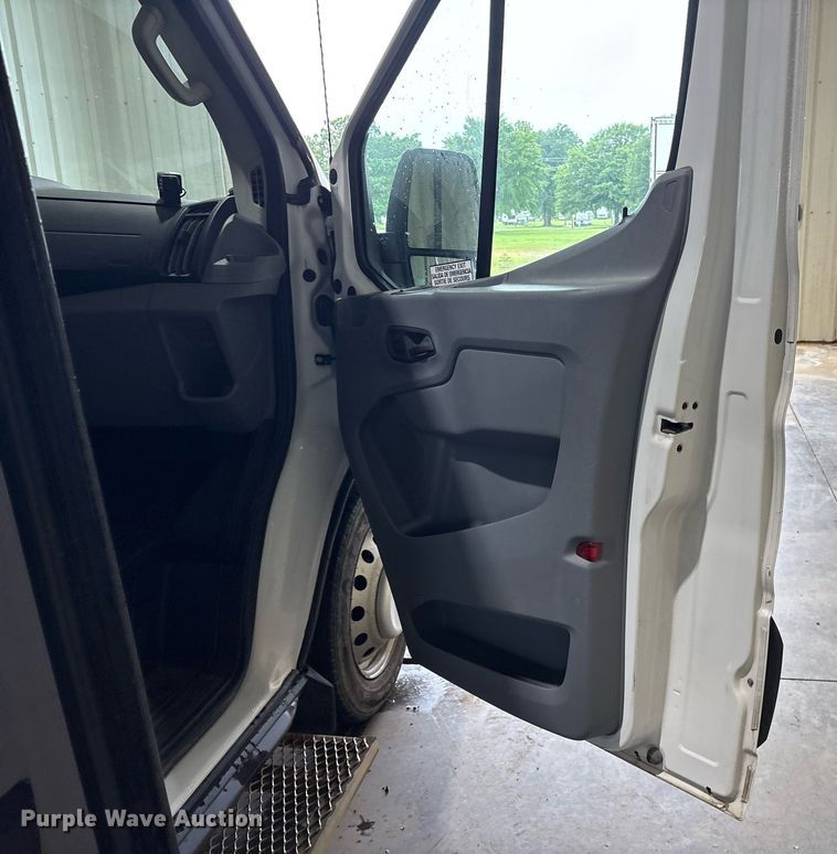 image for item DY0615 2017 Ford Transit shuttle bus