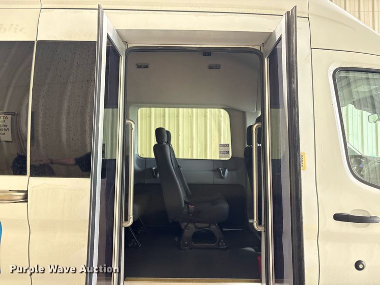 image for item DY0615 2017 Ford Transit shuttle bus