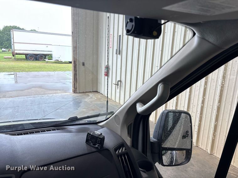 image for item DY0615 2017 Ford Transit shuttle bus