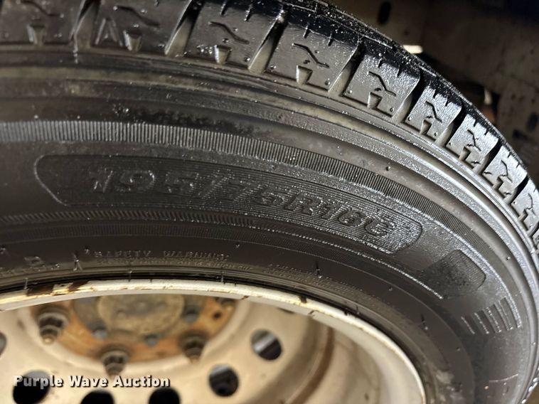 image for item DY0615 2017 Ford Transit shuttle bus