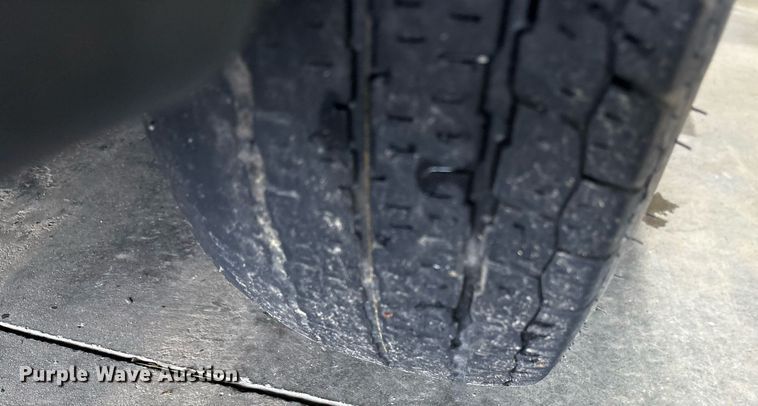 image for item DY0615 2017 Ford Transit shuttle bus