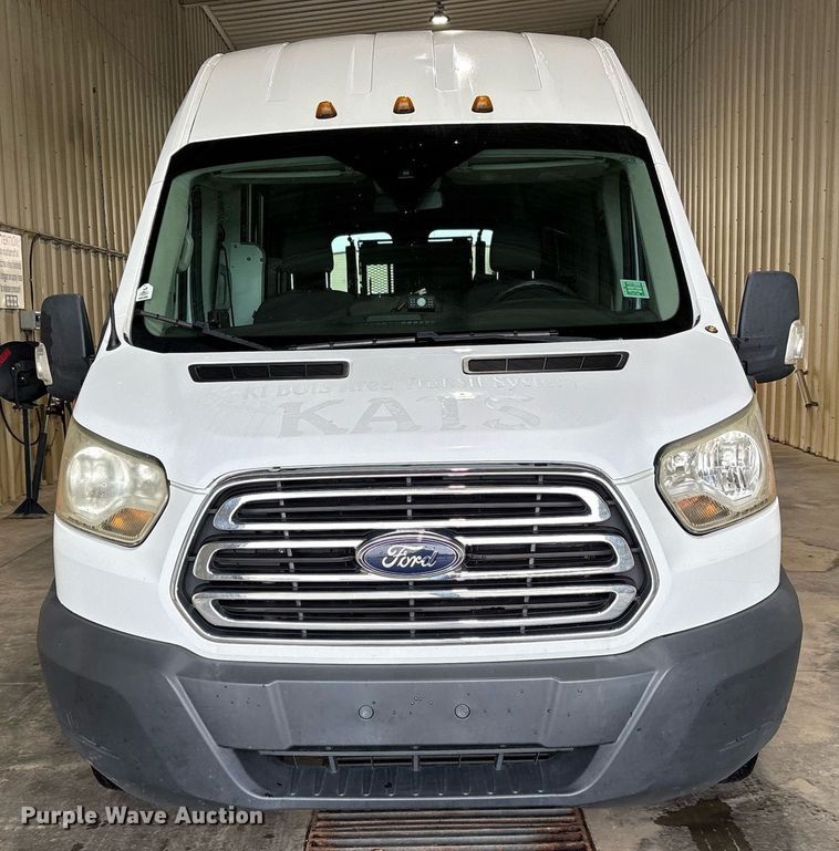 image for item DY0616 2017 Ford Transit shuttle bus