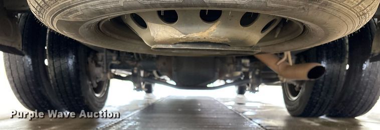 image for item DY0616 2017 Ford Transit shuttle bus