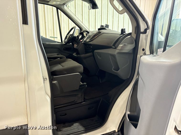 image for item DY0616 2017 Ford Transit shuttle bus