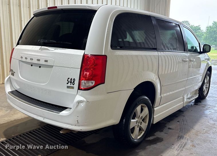 image for item DY0619 2016 Dodge Grand Caravan handicap accessible van
