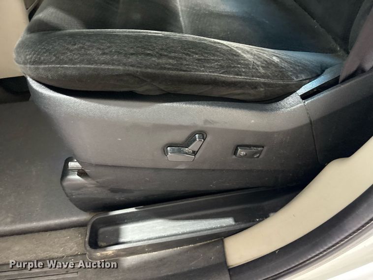 image for item DY0619 2016 Dodge Grand Caravan handicap accessible van