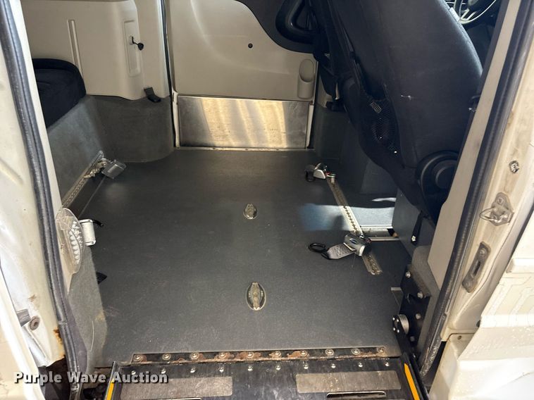 image for item DY0619 2016 Dodge Grand Caravan handicap accessible van