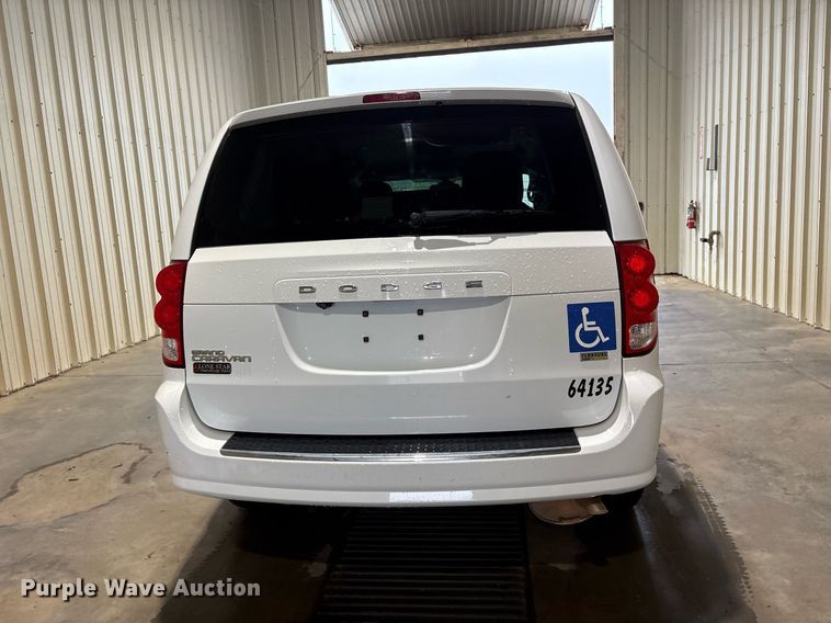 image for item DY0620 2018 Dodge Grand Caravan handicap accessible van
