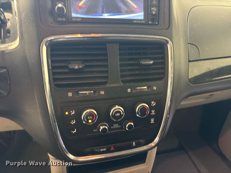 image for item DY0620 2018 Dodge Grand Caravan handicap accessible van