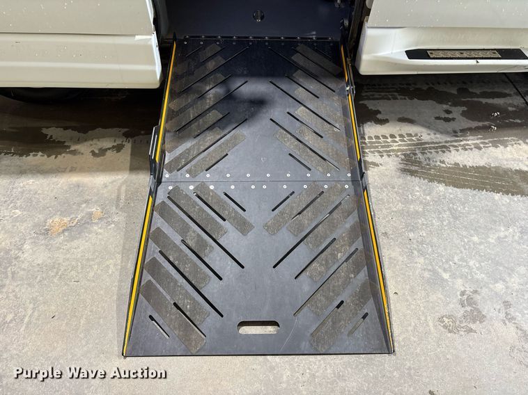 image for item DY0620 2018 Dodge Grand Caravan handicap accessible van