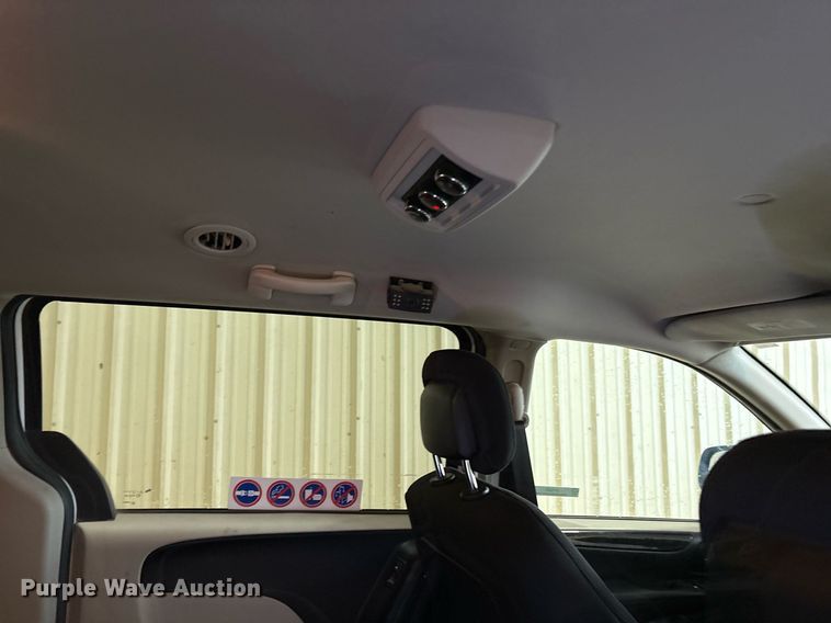 image for item DY0620 2018 Dodge Grand Caravan handicap accessible van