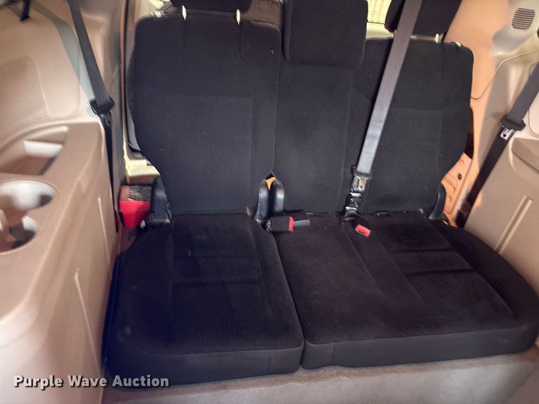 image for item DY0620 2018 Dodge Grand Caravan handicap accessible van
