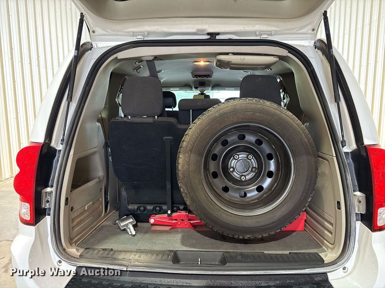 image for item DY0620 2018 Dodge Grand Caravan handicap accessible van