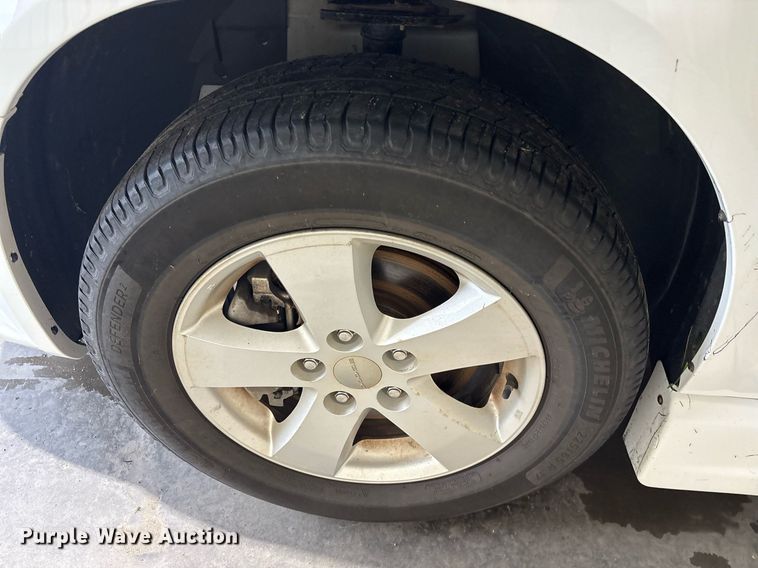 image for item DY0620 2018 Dodge Grand Caravan handicap accessible van