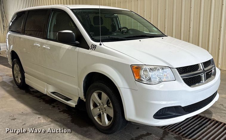 image for item DY0621 2017 Dodge Grand Caravan handicap accessible van