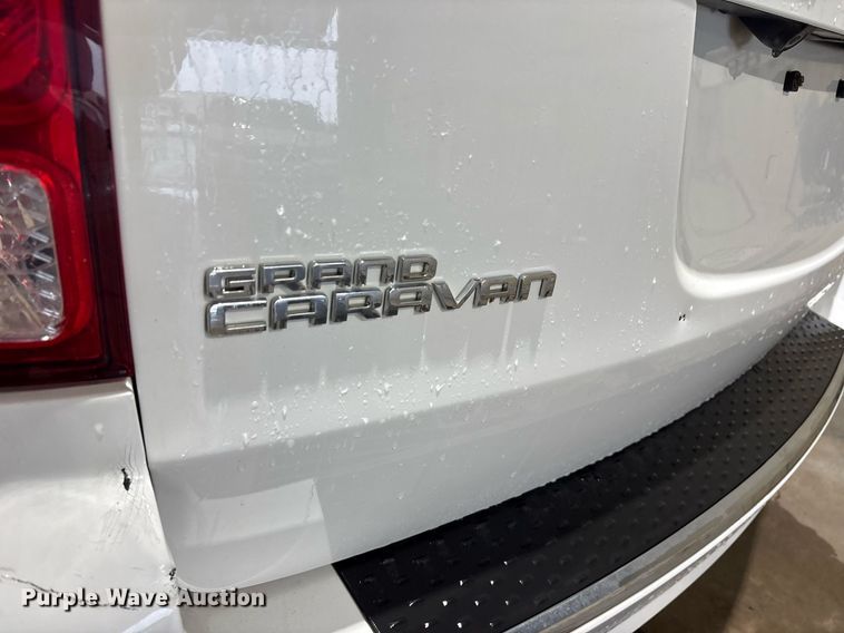 image for item DY0621 2017 Dodge Grand Caravan handicap accessible van