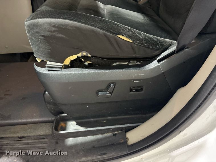 image for item DY0621 2017 Dodge Grand Caravan handicap accessible van