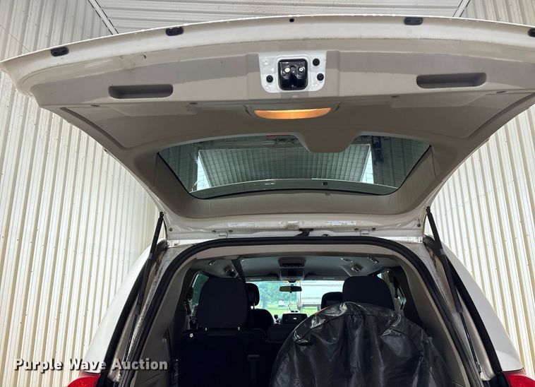 image for item DY0621 2017 Dodge Grand Caravan handicap accessible van