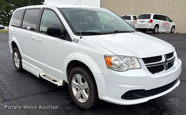 image for item DY0622 2018 Dodge Grand Caravan handicap accessible van