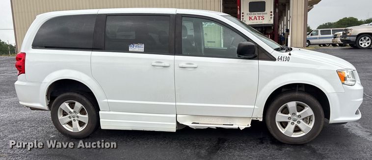 image for item DY0622 2018 Dodge Grand Caravan handicap accessible van