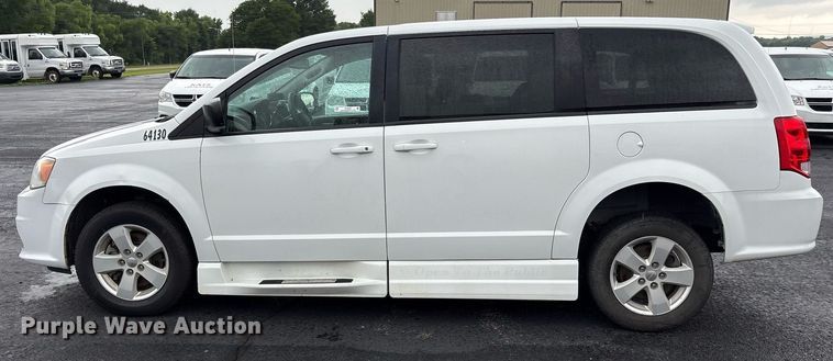 image for item DY0622 2018 Dodge Grand Caravan handicap accessible van