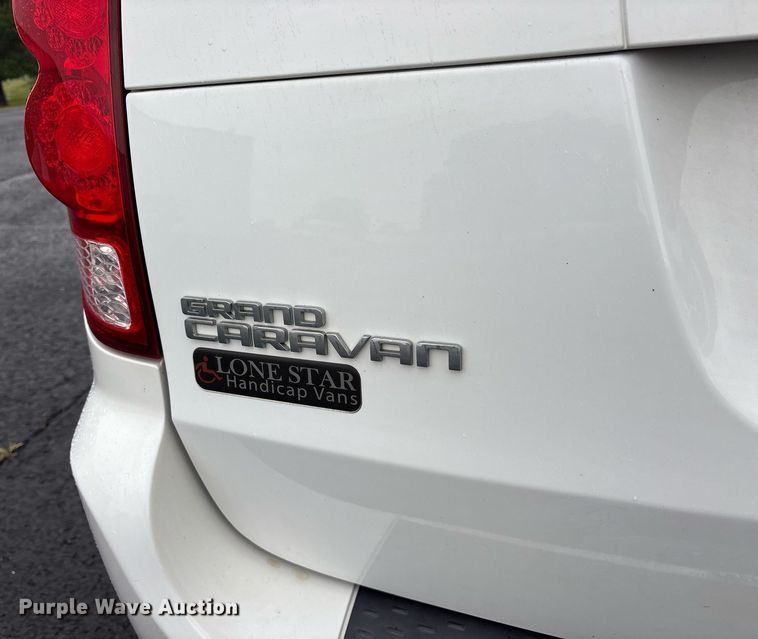 image for item DY0622 2018 Dodge Grand Caravan handicap accessible van