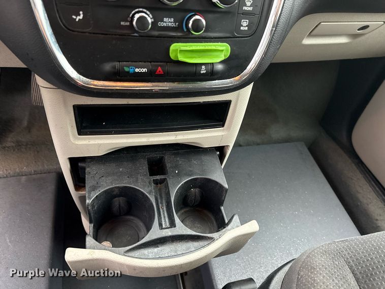 image for item DY0622 2018 Dodge Grand Caravan handicap accessible van