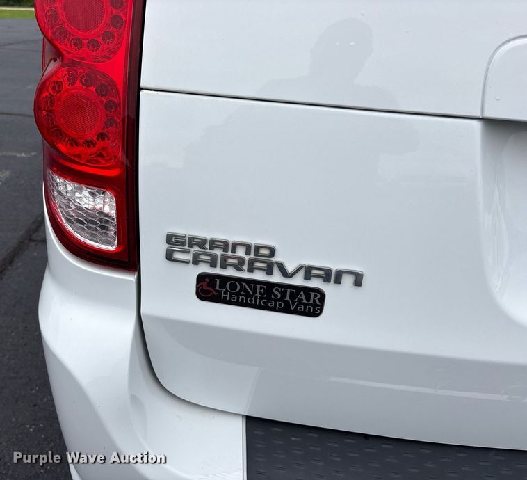 image for item DY0623 2017 Dodge Grand Caravan handicap accessible van