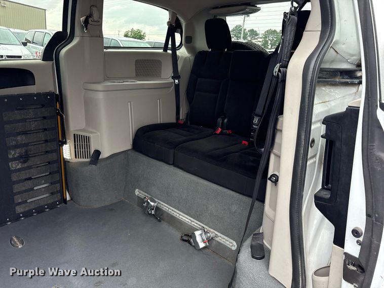 image for item DY0623 2017 Dodge Grand Caravan handicap accessible van