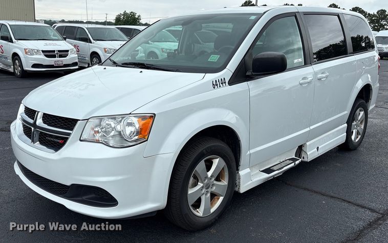 image for item DY0624 2018 Dodge Grand Caravan handicap accessible van