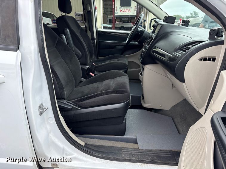 image for item DY0624 2018 Dodge Grand Caravan handicap accessible van